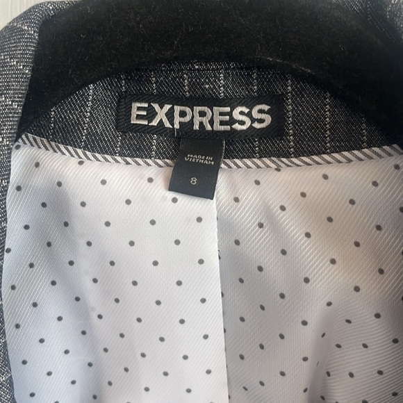 Express Gray Pinstripe One Button Closure Lined Blazer Jacket Size 8 - Picture 6 of 9
